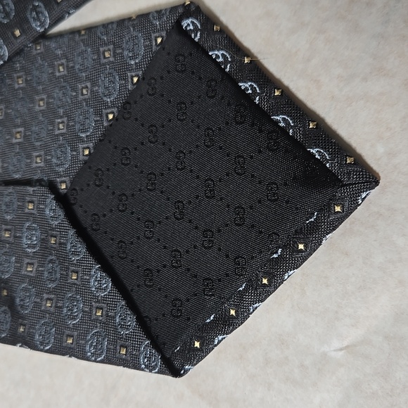 GUCCI Monogram GG Silk Tie - Picture 6 of 8